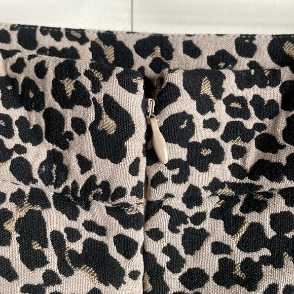LOFT PLUS Leopard Print Jacquard Skirt with Flat Front Pockets - Picture 7 of 13